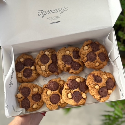 COOKIES<br/>de Avellanas y Chocolate<br/> > Caja 6/8 unidades